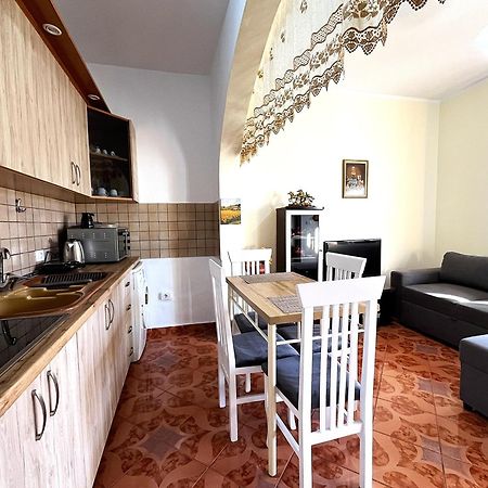 Beach & Chill Apartments Avlonya Dış mekan fotoğraf